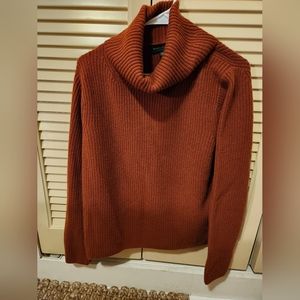 Rust Turtle Neck Cashmere Sweater